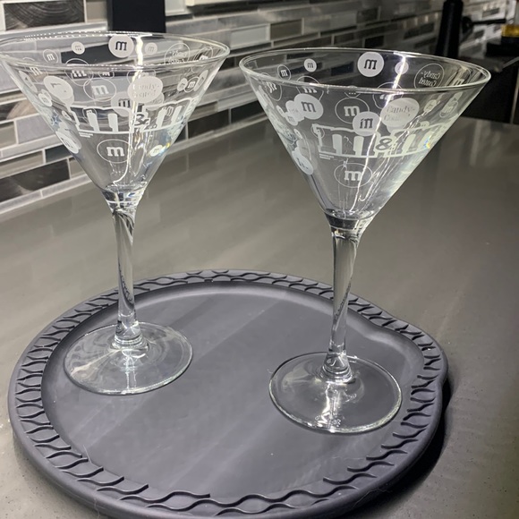 M&M COCKTAIL GLASSES - Picture 1 of 5